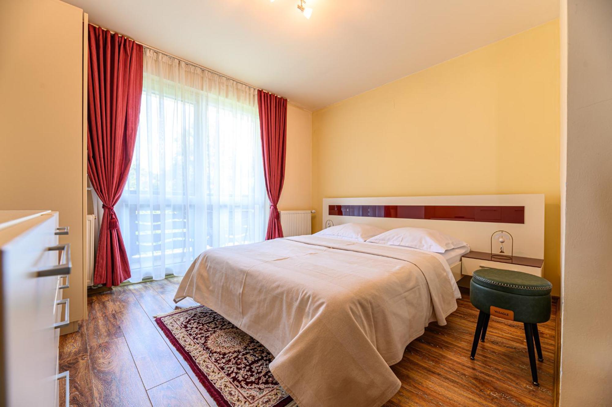Hotel Casa Ramino à Buşteni Extérieur photo