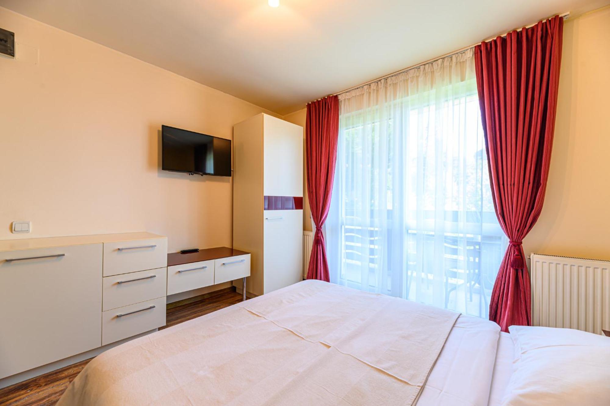 Hotel Casa Ramino à Buşteni Extérieur photo